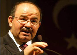 Çelik: Siyasette rekabet asla husumete dönüştürülmemeli