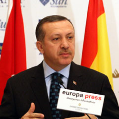 Erdoğan: Başörtüsü sorununu çözeceğiz