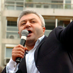 'Seçimi kaybediyoruz, adam gönderin'
