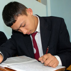 Çocuklara 'ders çalış' demeyin