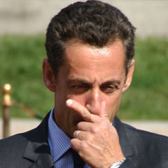 Sarkozy'ye destek azalıyor