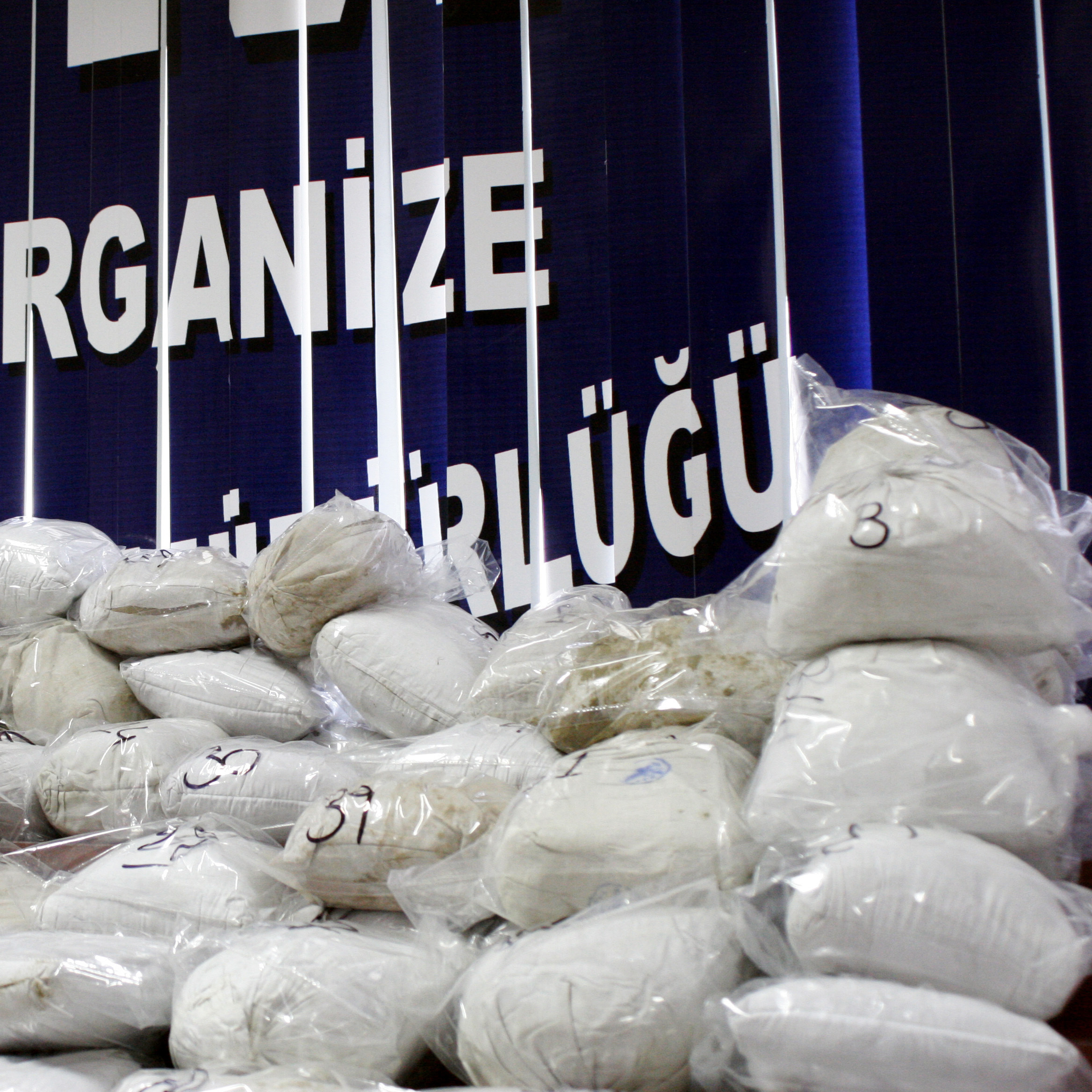 Portekiz'de 10 ton kokain ele geçirildi