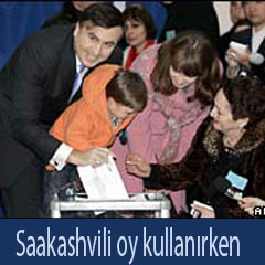 Gürcistan'da Saakashvili yeniden
