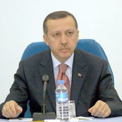 Erdoğan: Terör kardeşliğimizi bozamaz