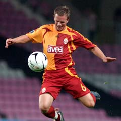 Linderoth 8 ay oynamayabilir