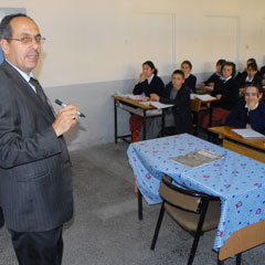 12 bin öğretmene ihtiyaç var