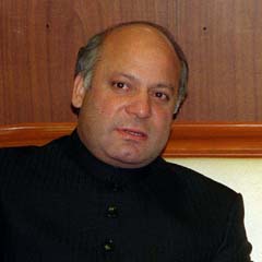 Şerif çok öfkeli