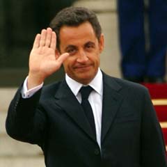Sarkozy İran'a mı gidiyor?