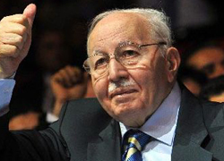 Süleyman Demirel'in kıskandığı lider