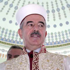 'Kurbanı ehil kimseler kesmeli'
