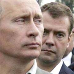 Medvedev Putin'i azledecek mi?