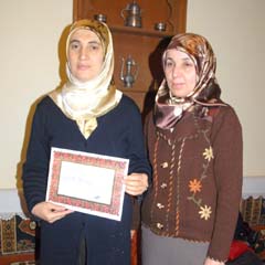 Ayşe Ünve'e teşekkür belgesi
