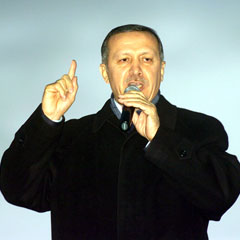 'Ülkenin sanatçısı, ülkeyi terk etmez'
