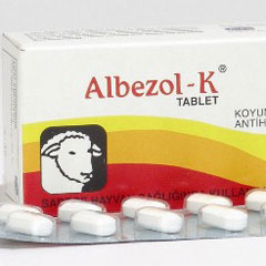 Albendazol, hormon değil