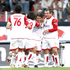 Sivas'ın, evinde bileği bükülmüyor