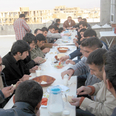 MİKAD'tan Midyatspor'a Yemek