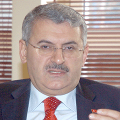 Bakan olay yerinde