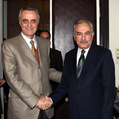 İlk Tebrik Bakan'dan