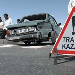 Çankırı'da trafik kazası: 1'i ağır 4 yaralı
