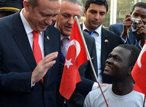 Erdoğan'dan özürlü gence jest