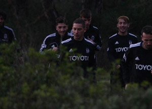 Beşiktaşlı Genç Futbolcu Ormanda Kayboldu