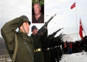 Enver Paşa, Komutan Kurbanı Mı?