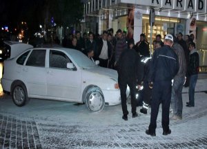 Hareket Halindeki Araç Bomba Gibi Patladı