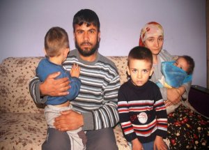 5 Kişilik Büyükhan Ailesi Yardım Bekliyor