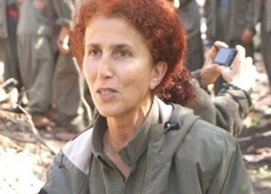 3 PKK'lının Cenazesinde Tartışılacak Görüntü!