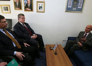 Alçak Koltukçu’dan Mektupla Özür Önerisi