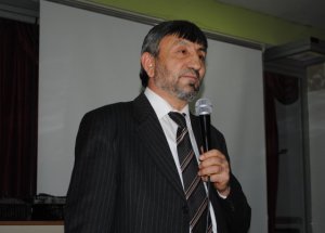 “Kadınlar Daha Dindar”