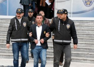 Üç Arkadaşın Küfürlü Tartışması Ölümle Sonuçlandı