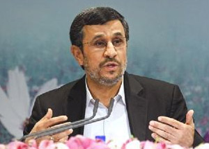 Ahmedinejad Ateş Püskürdü