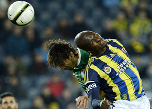Fenerbahçe Bursa engelini rahat geçti