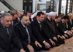 Beşar Esed Cemaatle Birlikte Namaz Kıldı