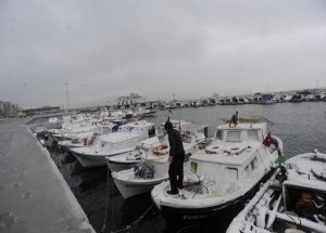 Çanakkale'de kar yağışı etkili oluyor
