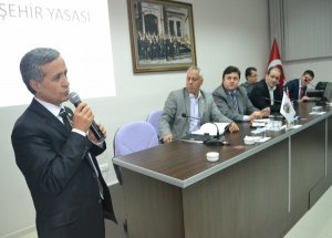 Milletvekili Yurttaş, Büyükşehir Yasası'nı Anlattı