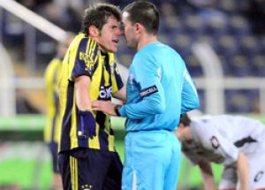 Emre Belözoğlu Yeniden Fenerbahçe'de