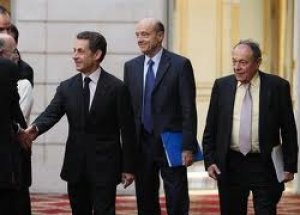 Sarkozy Davos'ta İsrail'i Yerden Yere Vurdu