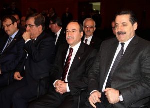 Çelik Tutuklu Gazetecilerin Durumunu Değerlendirdi