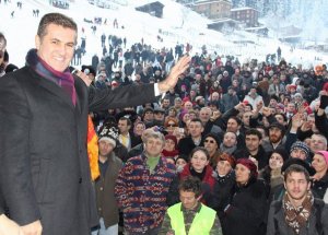 Sarıgül, Rize’de Kardan Adam Şenliklerine Katıldı