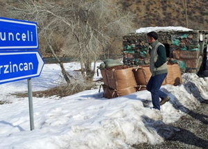 Tunceli-Erzincan Karayolunda Operasyon!
