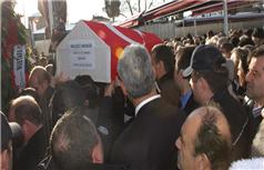 Eski bakan son yolculuğuna uğurlandı