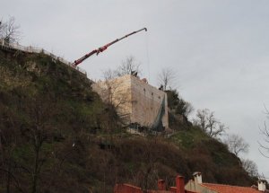 Lodos Bursalıları Yine Uçurdu