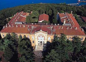 Tehlike Kapıda