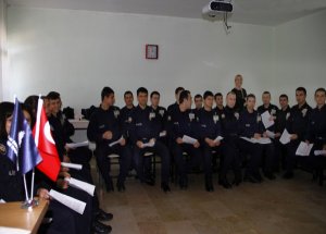 Büyükşehirden polis adaylarına evlilik eğitimi