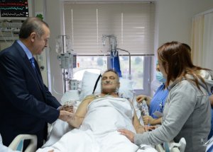 Erdoğan'dan Saygun'a: Biz sizi biliyoruz Paşam