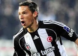 Beşiktaş'ta Holosko şoku!
