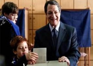 Güney Kıbrıs'a 'Evet'çi Başkan Geliyor