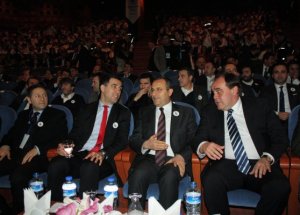 Hayata Denizli’den Pas Verecekler